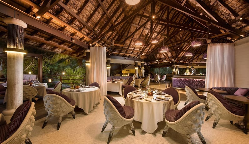 DIVA BAR TABLE ARRANGEMENT